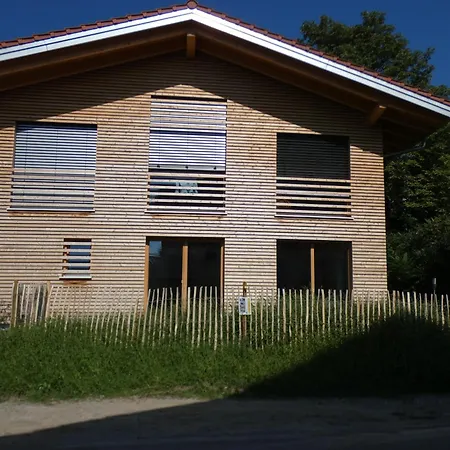 شقة Stylische In Bestlage In Neugebautem Holzhaus Mit اوبرستوفن